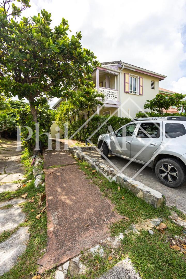 Beautiful 2 Bed-Rooms Apartment At Orient Beach Marigot  Exterior photo